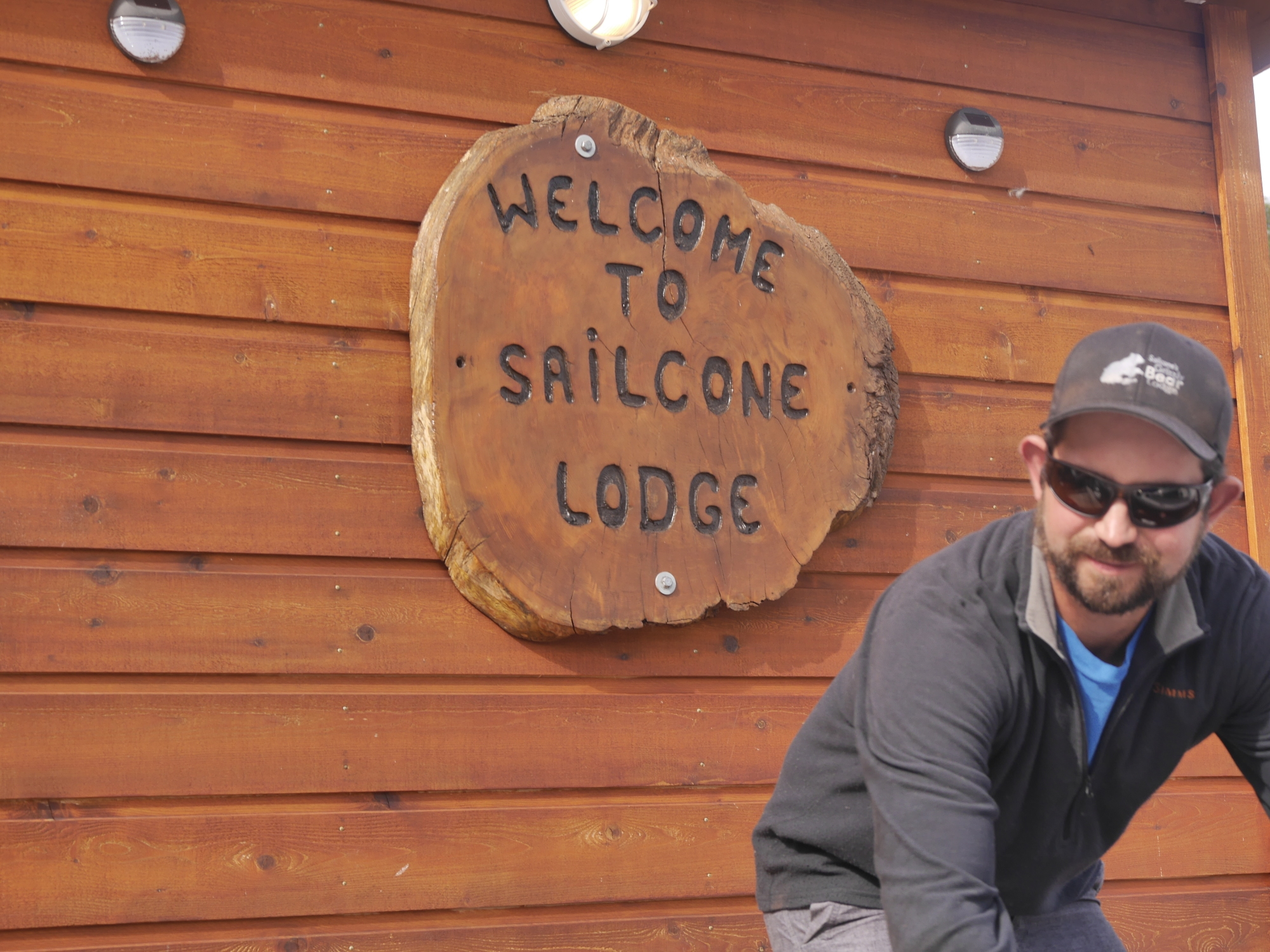 Grizzly Bear Lodge Photos | Sailcone's Grizzly Bear Lodge